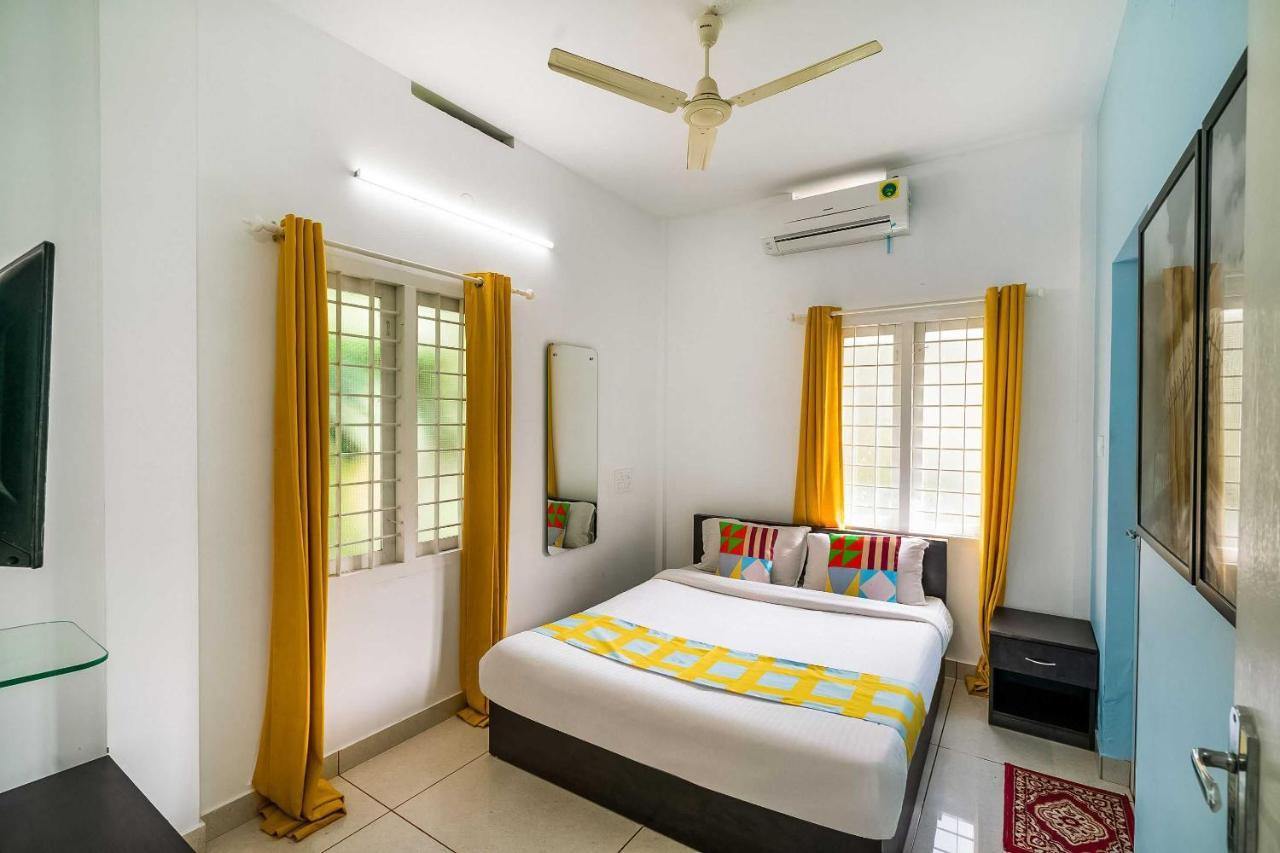 Hotel O Thykoodam Apartments Kochi Exterior photo